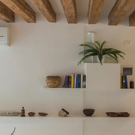 Cera Casa Del Giglio *