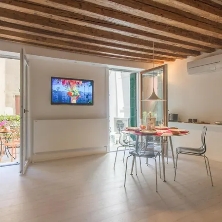 아파트 Cera Casa Del Giglio *