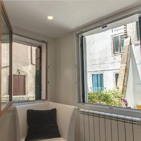 Cera Casa Del Giglio *