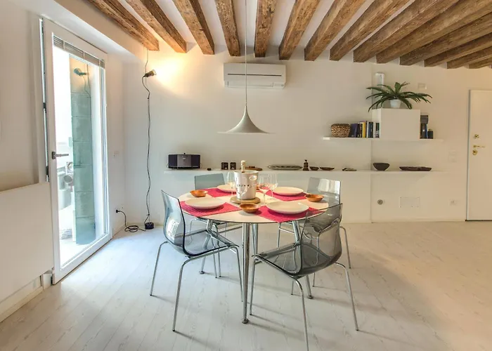 Apartment Cera Casa Del Giglio *