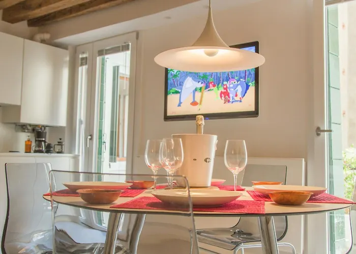 Lägenhet Cera Casa Del Giglio Venedig