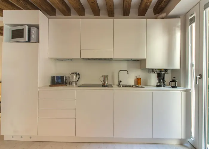 Lägenhet Cera Casa Del Giglio *